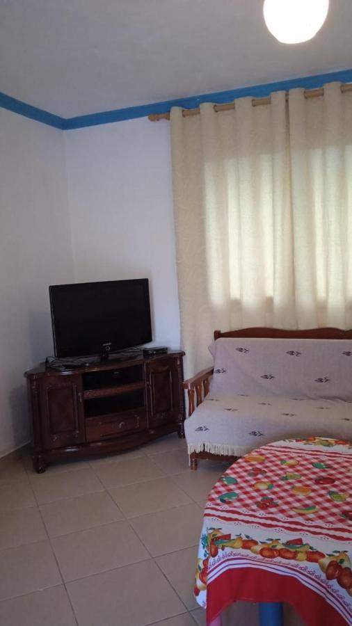 Villa Demo Vlorë