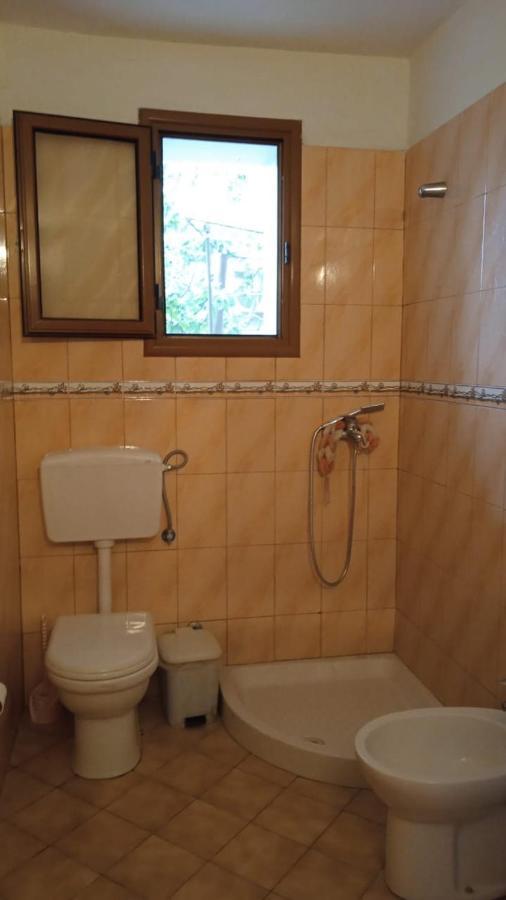 Villa Demo Vlorë